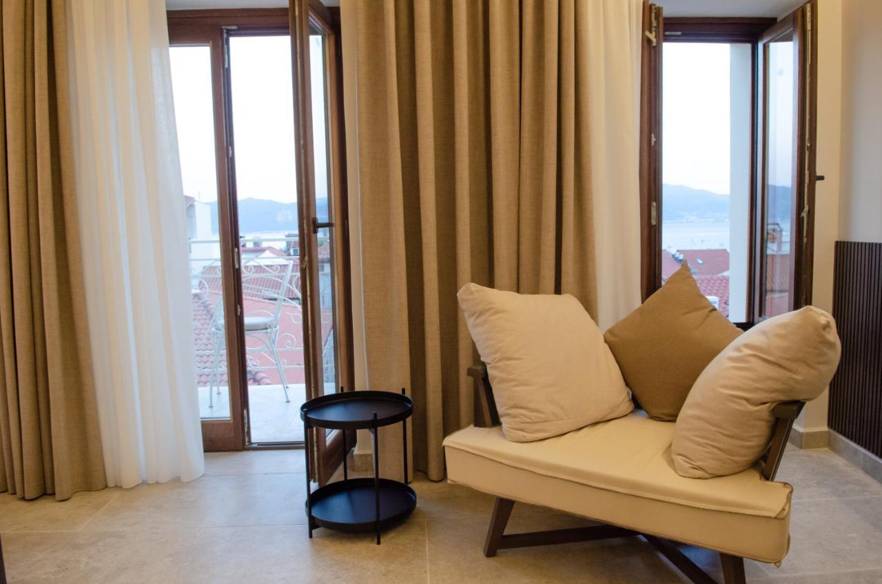 Leone Suites Nafpaktos Exteriér fotografie