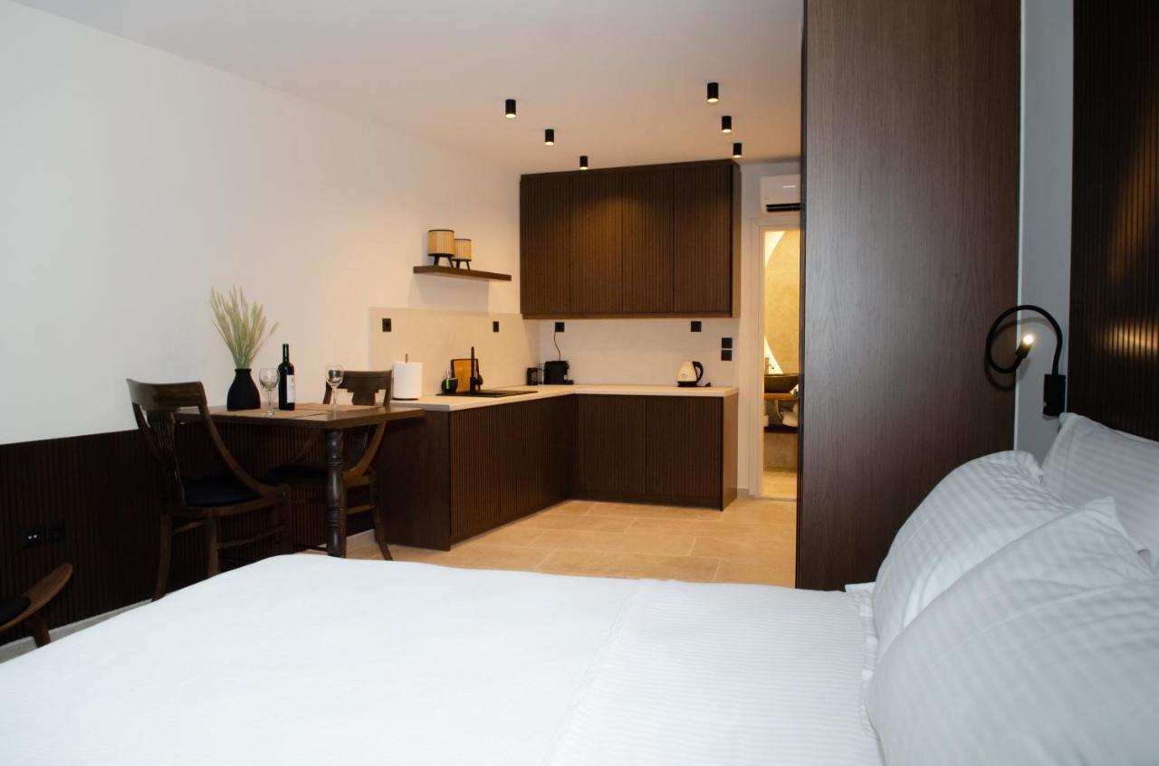 Leone Suites Nafpaktos Exteriér fotografie