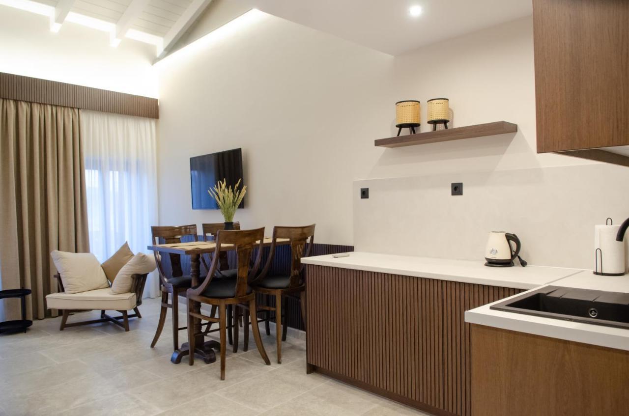 Leone Suites Nafpaktos Exteriér fotografie