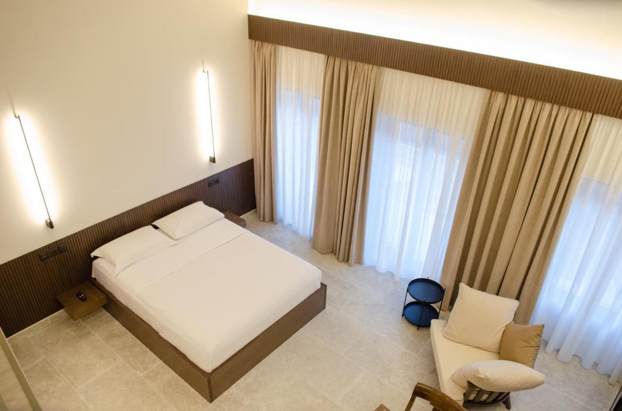 Leone Suites Nafpaktos Exteriér fotografie